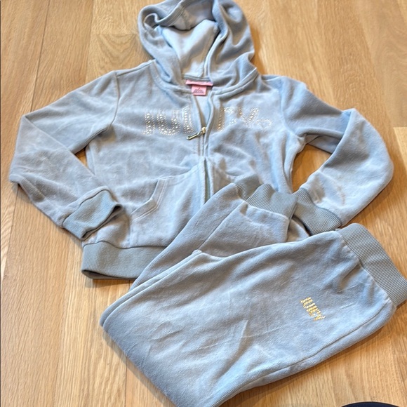 Juicy Couture Light Green Velour Tracksuit - Picture 1 of 3